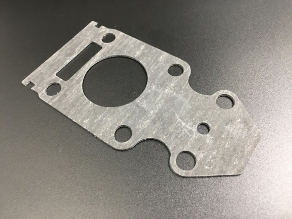 Прокладка под основание помпы Yamaha 9.9-15, F9.9-15 (Osaka)