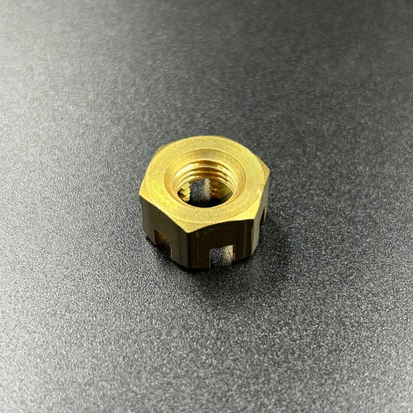 Гайка крепления гребного винта Tohatsu 6-9.8, MFS6-8 (Osaka)