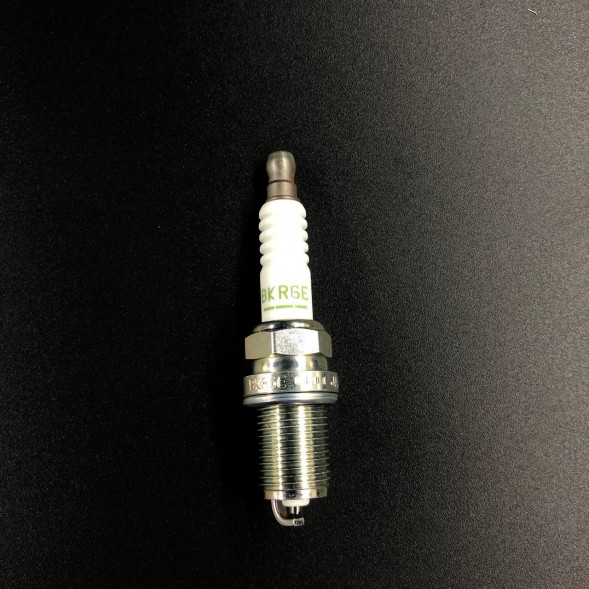 Свеча NGK BKR6E (Suzuki)
