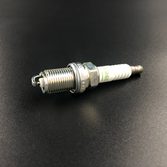 Свеча NGK BKR6E (Suzuki)