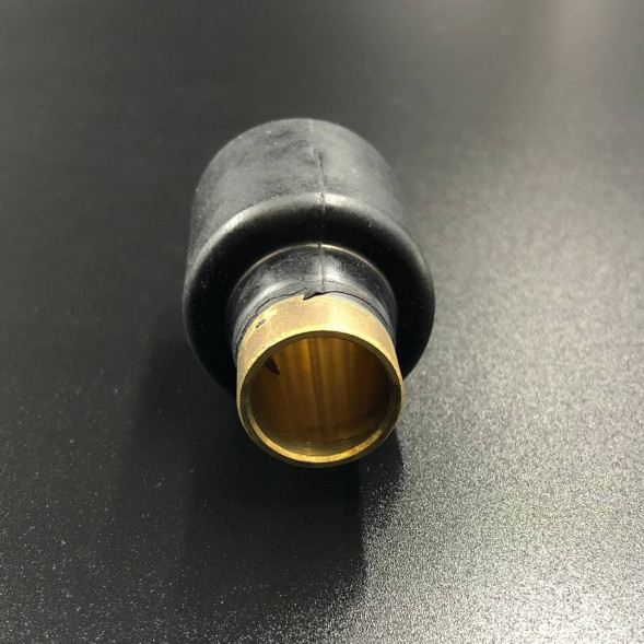 Втулка гребного винта резиновая Suzuki DT20-DT30, DF25-DF30, DF25A-DF30A (Omax)