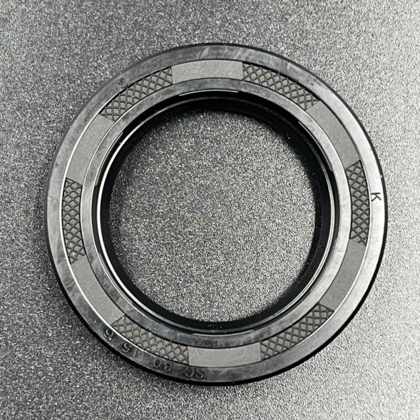 Сальник Suzuki (09282-30006) (30x45x6) (Omax)