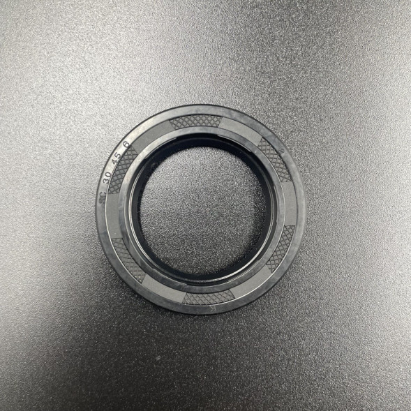 Сальник Suzuki (09282-30006) (30x45x6) (Omax)