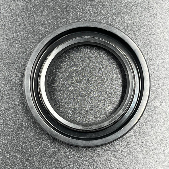 Сальник Suzuki (09282-30006) (30x45x6) (Omax)