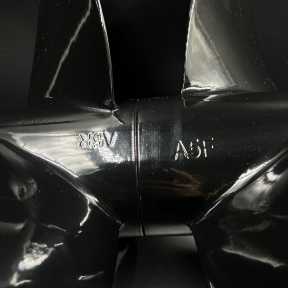 Гребной винт Volvo Penta DP A5 Front&amp;Rear Props A5F&amp;A5R (Polastorm)