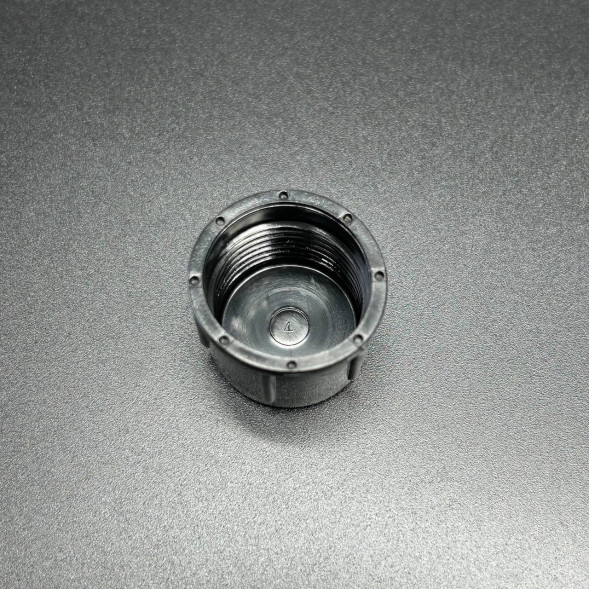 Колпачок пластиковый резьбовой CAP NUT (Quicksilver)