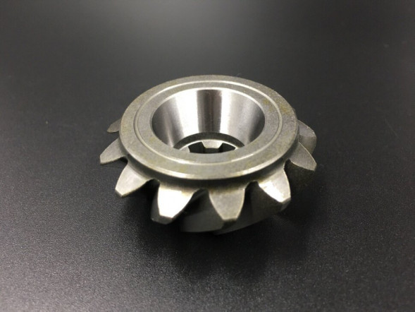 Шестерня вертикального вала (Пиньон) Yamaha 40Q, 40J (6H9-45551-00) (Yamaha)