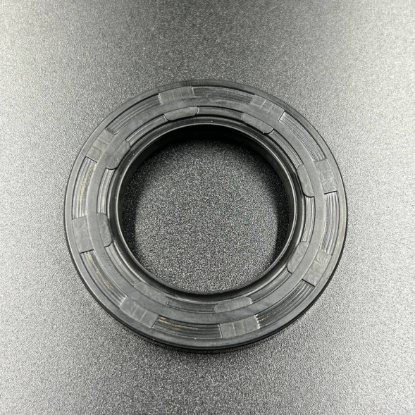 Сальник коленвала (40x64x8) (KINETIX)