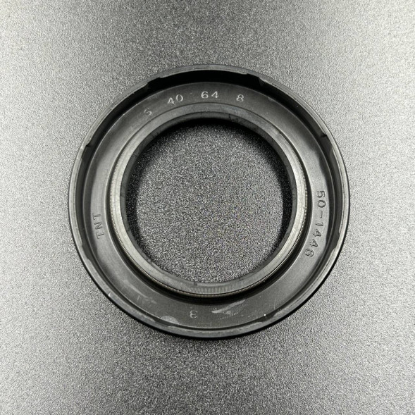 Сальник коленвала (40x64x8) (KINETIX)