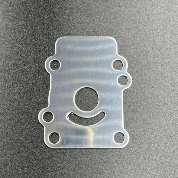 Пластина помпы охлаждения Yamaha 9.9-15, F8-9.9 OLD (Omax)