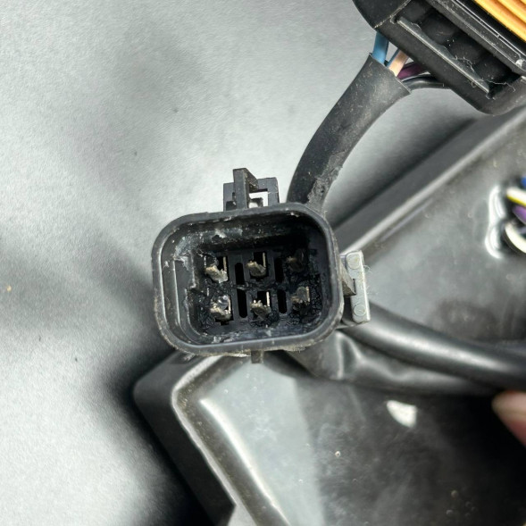 Коммутатор Mercury 135-200 (Quicksilver)