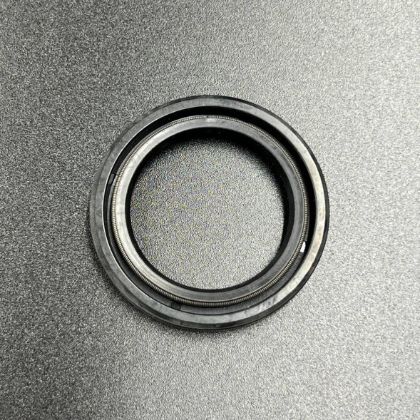 Сальник Yamaha (93102-30M56) (30x42x6) (Kacawa)