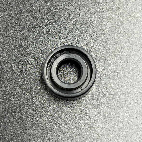 Сальник Yamaha (93103-10052; 93103-11051) (11x21x8) (Kacawa)