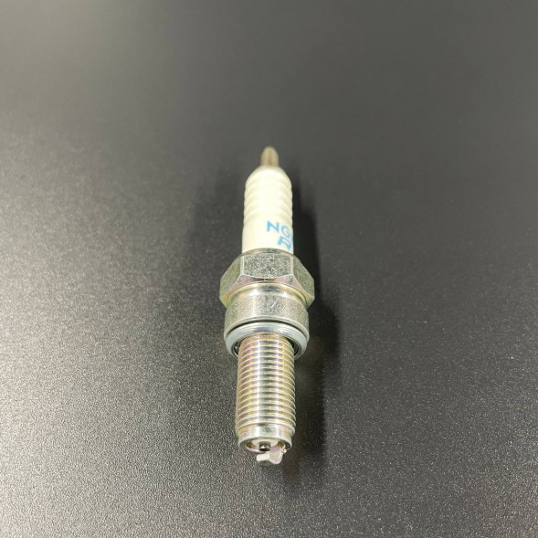 Свеча зажигания 1275 CR8E (NGK)