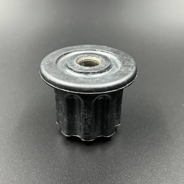 Сайлентблоки опоры двигателя Х8 прав.пер (ZIBO)
