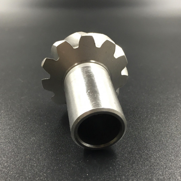 Шестерня вертикального вала (Пиньон) Suzuki DT20-30 (57311-96311) (PREMARINE)