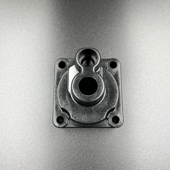 Корпус помпы охлаждения Yamaha 20-25, F20-25 (Osaka)