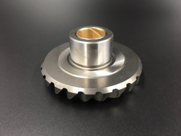 Шестерня переднего хода Suzuki DT9.9-15, DF9.9-15 (57510-93910; 57510-90L00; 57510-93901) (Osaka)