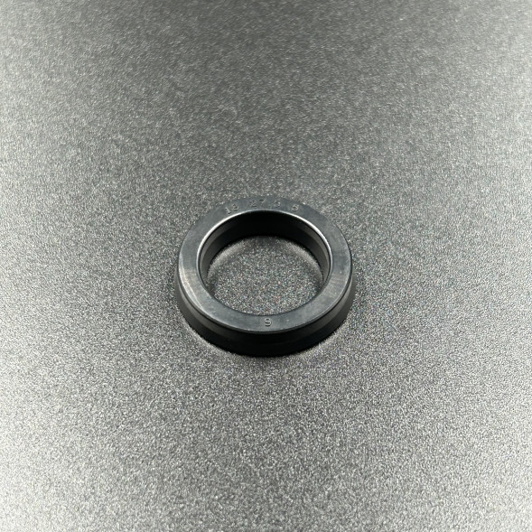 Уплотнение штока гидроподъемника Yamaha 115-250, F95-275 (64E-4384J-00) (Kacawa)
