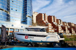 Катер AVANRAID A850 ADVENTURE с Suzuki DF325ATX