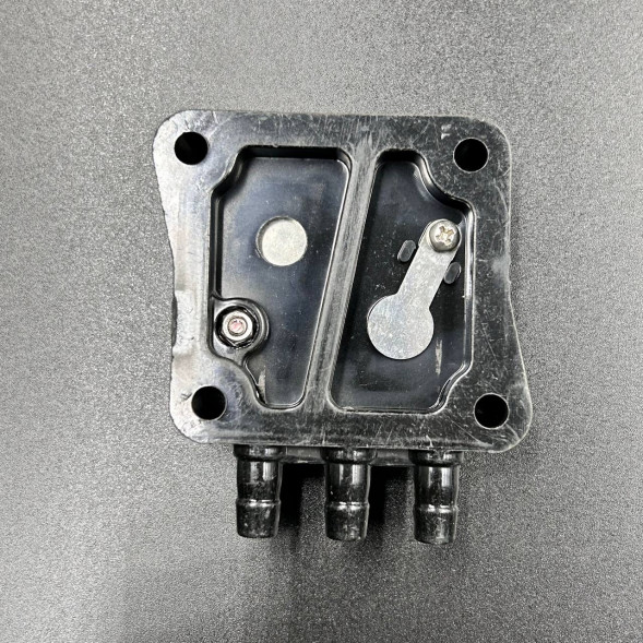 Корпус топливного насоса Yamaha F20-60 (KACAWA)