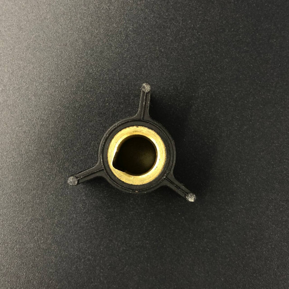 Крыльчатка помпы охлаждения JOHNSON/EVINRUDE 2.5 (&#039;87-06)/3.5 (&#039;87-06)/4 Ultra Excel (до &#039;06) (PREMARINE)