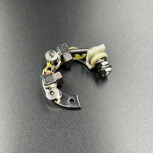 Щеточный узел  Yamaha 40-70, Suzuki 20-40 (Osaka)