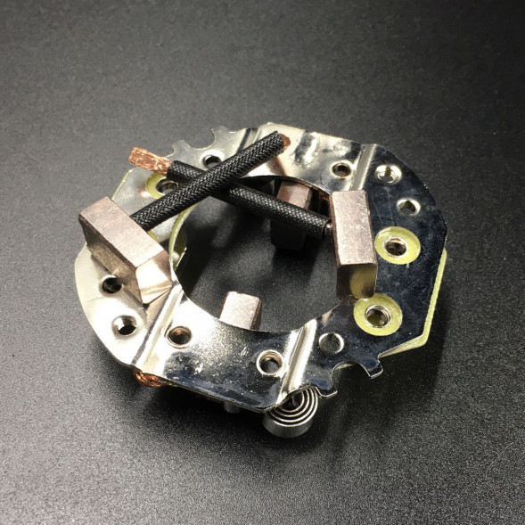 Щеточный узел YAMAHA 55, 75-90, Mercury 50