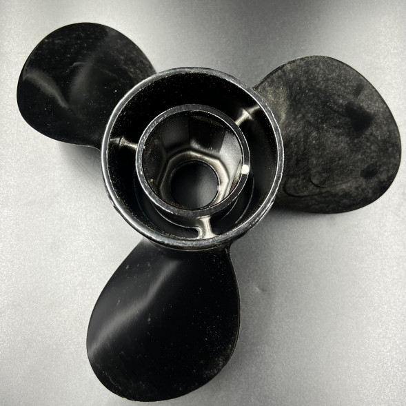 Гребной винт Mercury Black Max (12-3/4х21R)