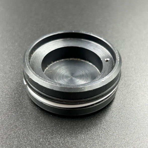 Поршень гидроподъема Suzuki DT50-140/DF100-300 (PREMARINE)