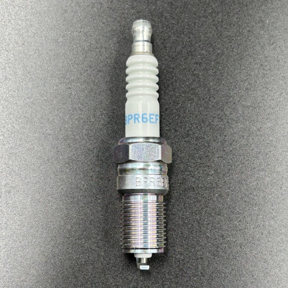 Свеча зажигания NGK BPR6EFS 3623