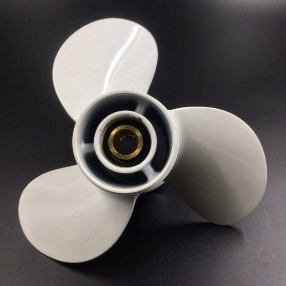 Гребной винт Tohatsu 9.9-18 (3x9.25x9) (Osaka)