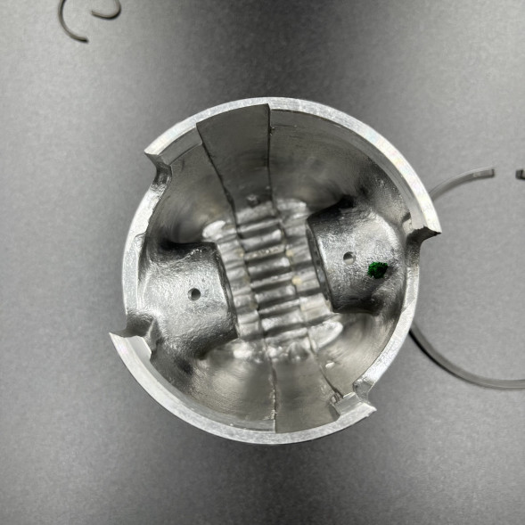 Поршневой комплект Suzuki DT20-30 (+0.50mm) (12110-96353-050) (Osaka)