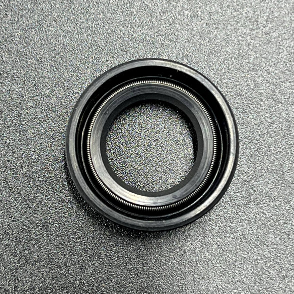 Сальник Suzuki (09282-15009) (14.7x25x6.5) (PREMARINE)