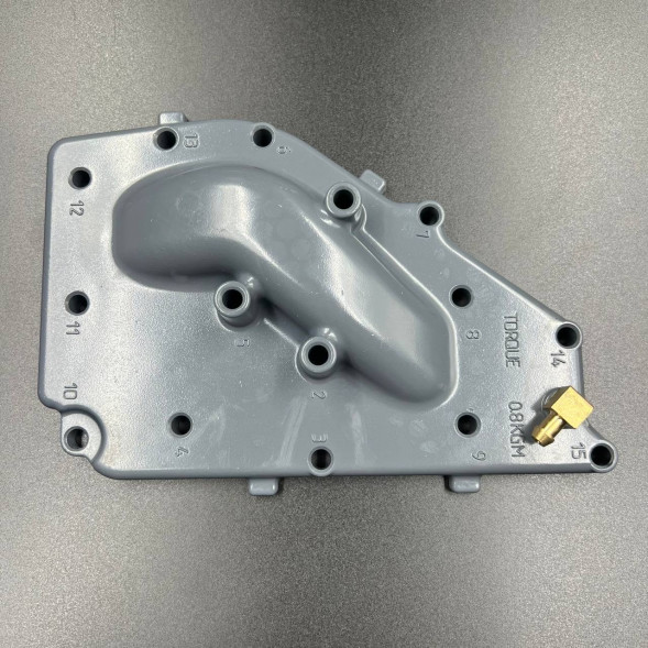 Крышка выпускного коллектора Yamaha 25-30 (YUELANG)