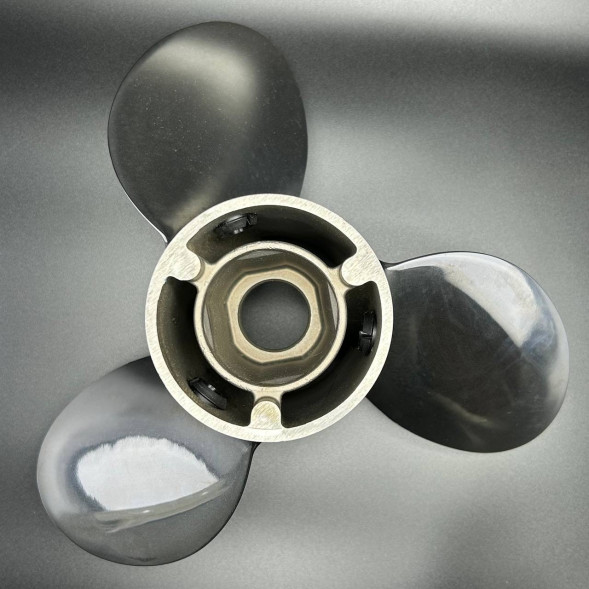 Гребной винт Mercury Laser II (13-1/2х22R) Стальной