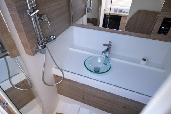 Катер Saxdor 400 GTO с моторами 2х400