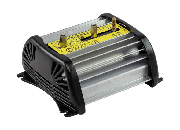 Зарядный изолятор, 70 A, 2 аккумулятора, 65x127x136 мм