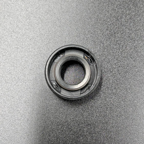 Сальник Suzuki (09289-12003) (13x26x10) (Kacawa)