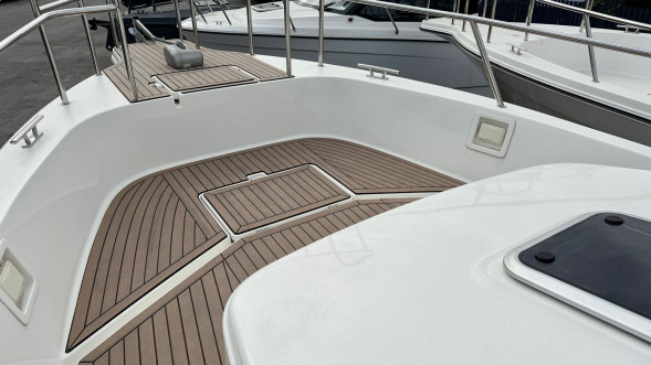 Катер AVANRAID F400 FORTUNA с Suzuki 2хDF300APX