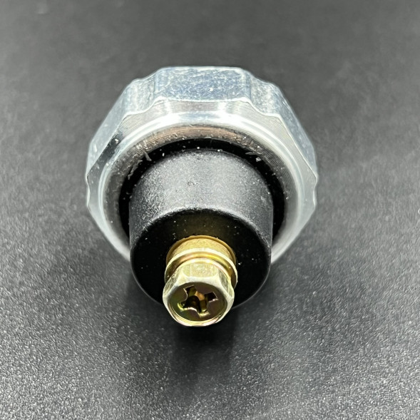 Датчик давления масла Suzuki DF40-300, DF40-350(A) (PREMARINE)
