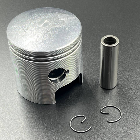 Поршневой комплект Suzuki DT25-30 (+0.25mm) (12100-96353-0.25) (Kacawa)