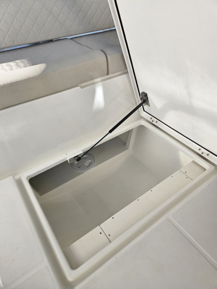 Катер Parker 790 Explorer