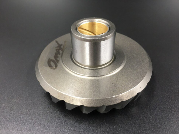 Шестерня переднего хода Suzuki DT20-30, DF25-30 (57510-89J00; 57510-96312; 57510-91L00) (Omax)