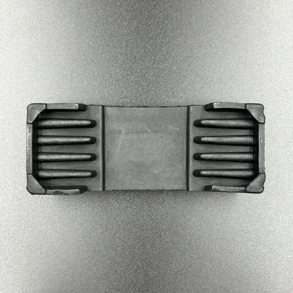 Прокладка передняя нижняя подвески Yamaha 40X (WUHU)