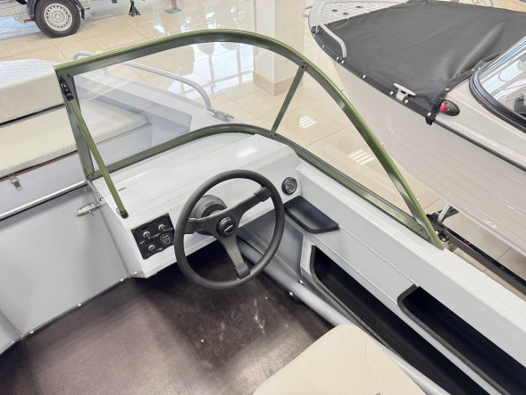 Моторная лодка, Неман 500 DC, серо-зелёная с Suzuki DF50ATL