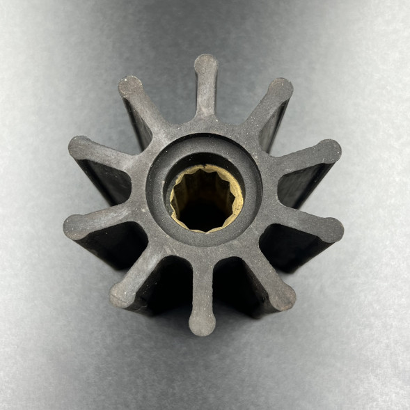 Крыльчатка помпы охлаждения YANMAR 119593-42200; 119593-42202/MERCRUISER 47-831311350 (Omax)