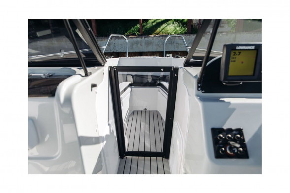 Катер Феникс 510 BR белый