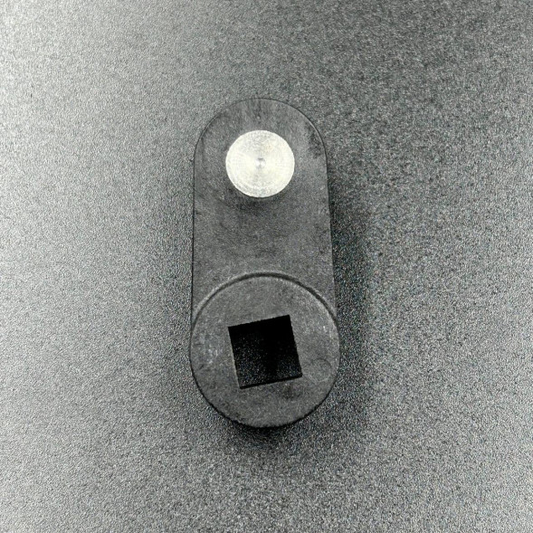 Рычаг оси включения хода Yamaha F9.9-40 (Yamaha)