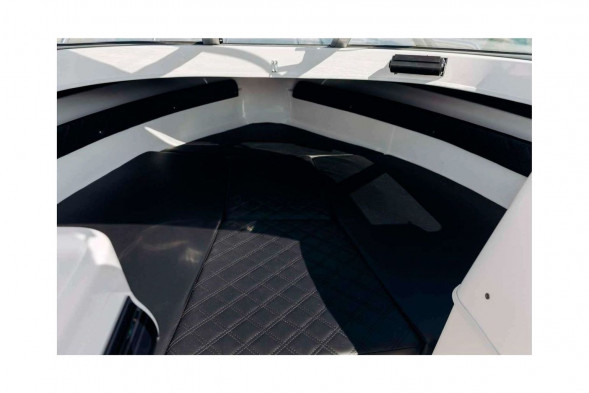 Катер Феникс 600 HT белый